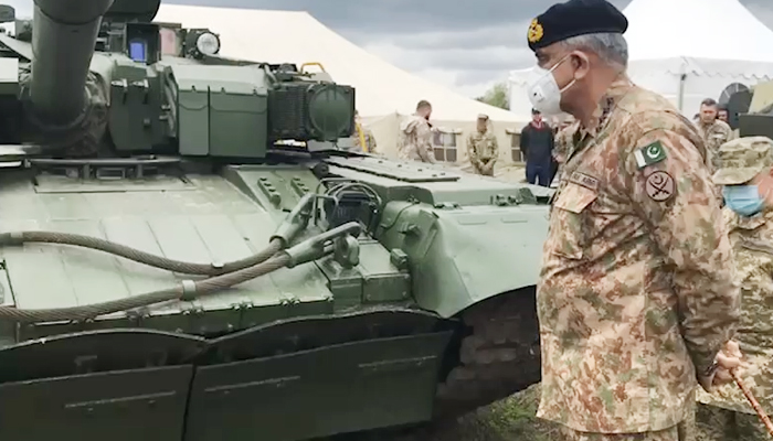 'Pakistan keen to enhance defence cooperation with Ukraine,' says COAS Bajwa