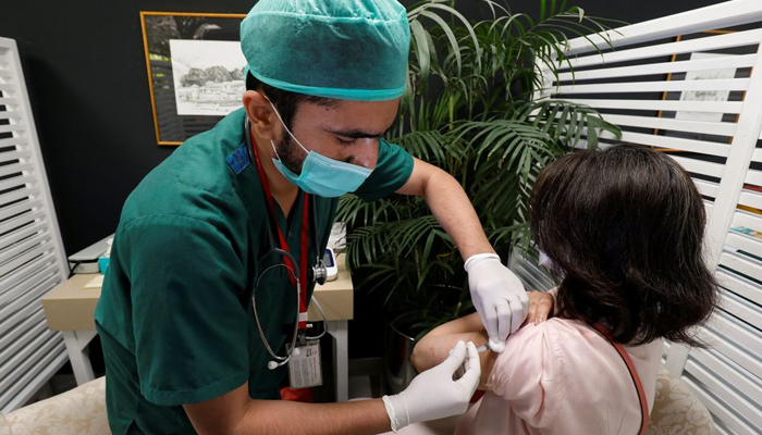 Pakistan opens coronavirus vaccinations for people over 30 