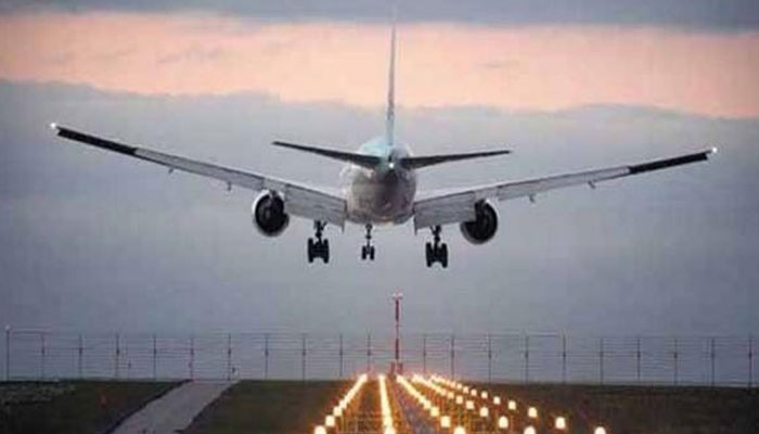 Canada extends India, Pakistan flight ban over COVID-19