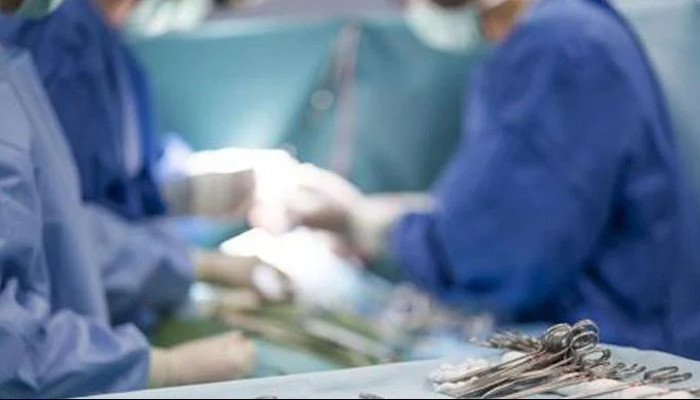 Mayo Hospital guard accused of masquerading as doctor, performing surgery on 80-year-old woman - Vimarsana News