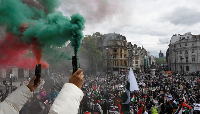 Thousands march in Britain to voice support for Palestine