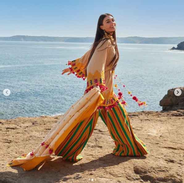 Dirilis:Ertugrul: Halime actress promotes Pakistani brand in new photoshoot