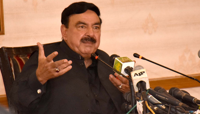 Sheikh Rasheed dismisses rumour about governor's rule in Sindh 