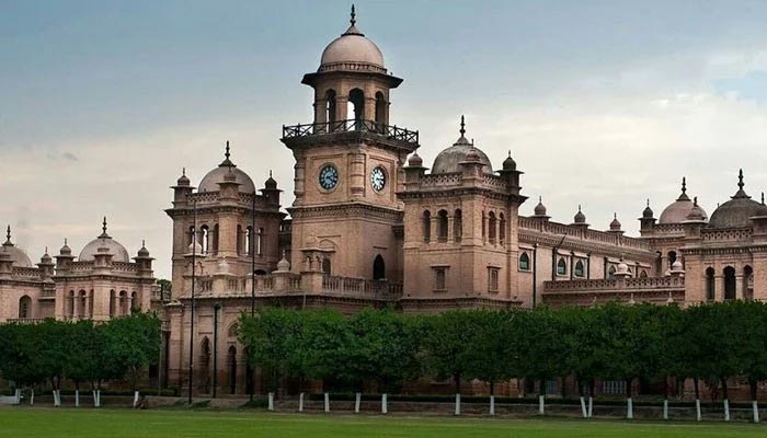 Islamia College University Peshawar apologises for not paying salaries in full to employees