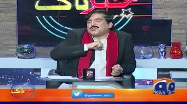 اسکول پرنسپل کو شیخ رشید ڈمی کے سامنے ہاتھ کیوں جوڑنا پڑے...؟؟