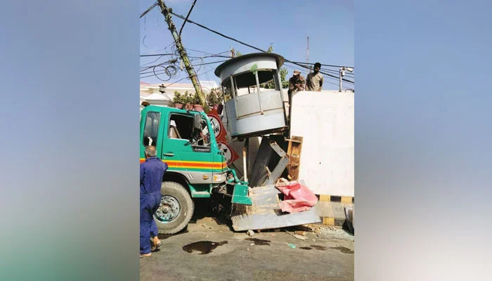 Truck rams into Saudi consulate's security checkpoint in Karachi