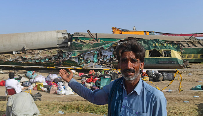 'We did the best we could': the 'hero' family that helped Ghotki train crash victims