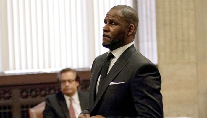 Singer R. Kelly tells judge he fired two defense lawyers as trial looms