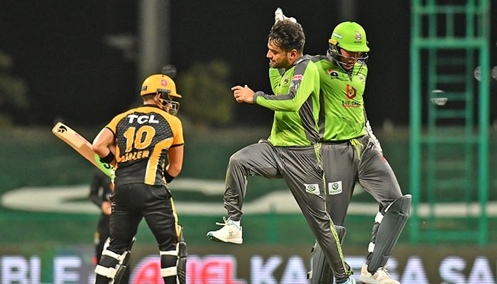 PSL 2021: Lahore Qalandars defeat Peshawar Zalmi by 10 runs to remain table toppers