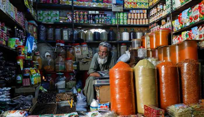 PTI-led govt presents its third budget today 3 | 354553 8653294 updates |