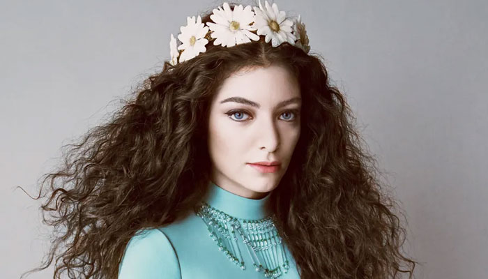 Lorde releases brand new ‘Solar Power’ MV