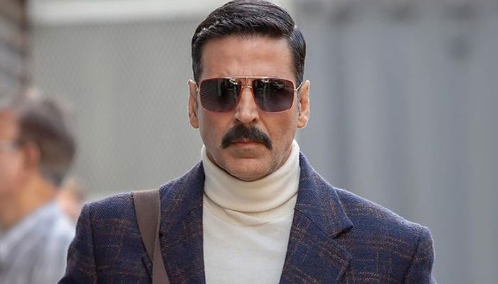 Akshay Kumar confirms release date of ‘Bell Bottom’