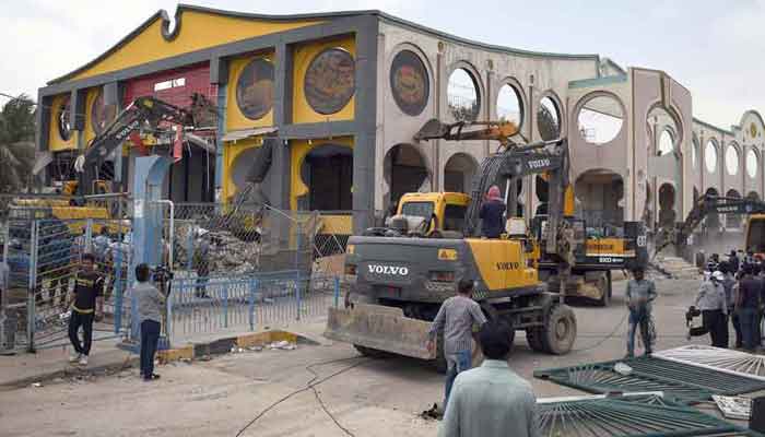 A view of the Pavilion End Club premises during the the anti-encroachment operation at Aladdin Park, Gulshan-e-Iqbal, Karachi, on June 15, 2021. — Online photo by Sabir Mazhar