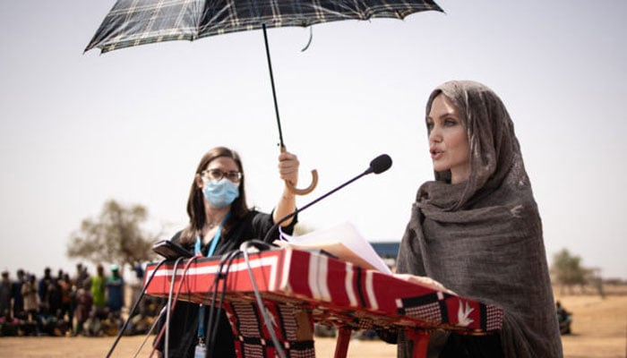Angelina Jolie alarmed about global state of displacement in refugee camp visit