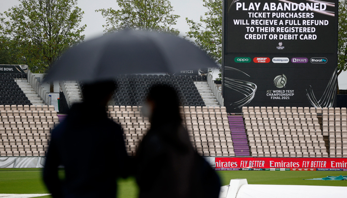 A general view of spectators as play is abandoned on day four of the World Test Championship Final between India and New Zealand at the Rose Bowl, Southampton. Photo Reuters