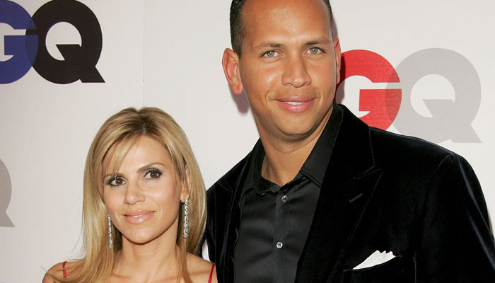 Alex Rodriguez dines out with ex-wife Cynthia Scurtis after Jennifer