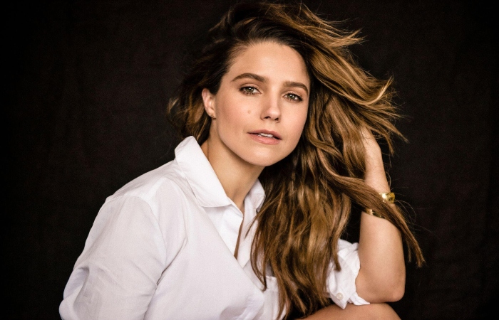 Although Sophia Bush star grew up in the spotlight, these days she is keeping to herself mostly