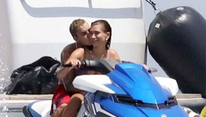 Justin Bieber, Hailey Baldwin beat the summer blues amid Greece vacation