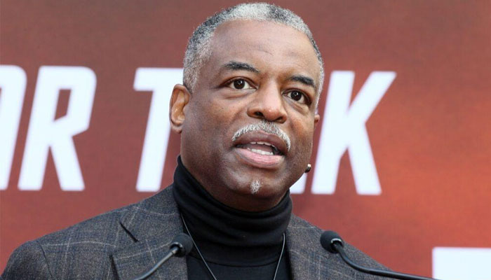 LeVar Burton on potential Jeopardy! gig: this is what Im supposed to do