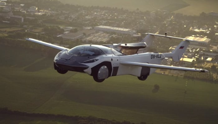 A picture of the flying car. Photo: Klein Vision via BBC