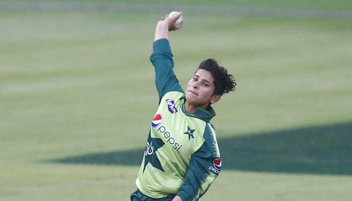 A picture of Nadia Dar bowling. Photo: PCB