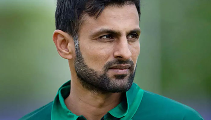 Shoaib Malik offers best wishes to KPL teams