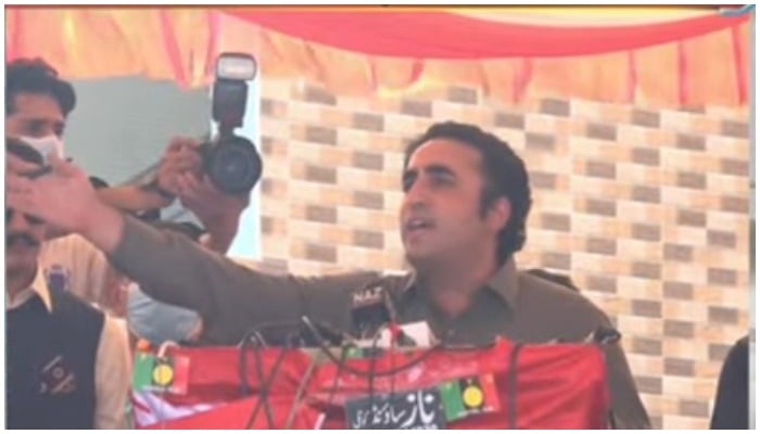 PPP Chairman Bilawal Bhutto-Zardari addressing a rally inNakyal, Azad Kashmir, as part of his partys election campaign in the region. Photo: Screengrab via Hum News.