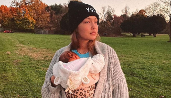 Gigi Hadid asked shutterbugs to respect their privacy and blur any pictures that have Khais face in them