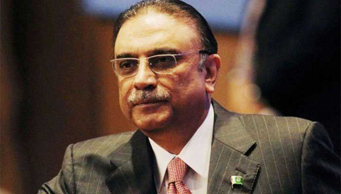 Former president and PPP co-chairman Asif Ali Zardari had applied for a pre-arrest bail after the National Accountability Bureau (NAB) openedan investigation into a New York apartment allegedly owned by Zardari. Photo: File.