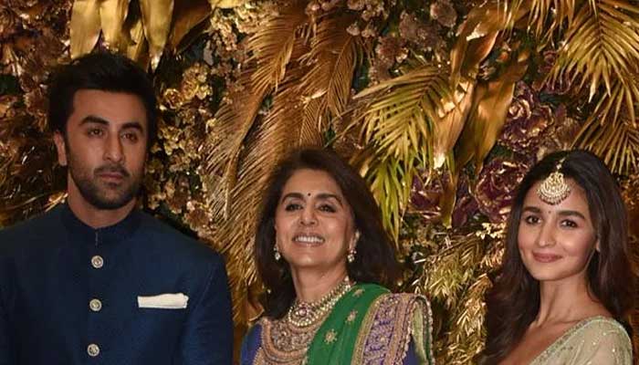 Alia Bhatt wishes beau Ranbir Kapoor’s mother Neetu on her birthday