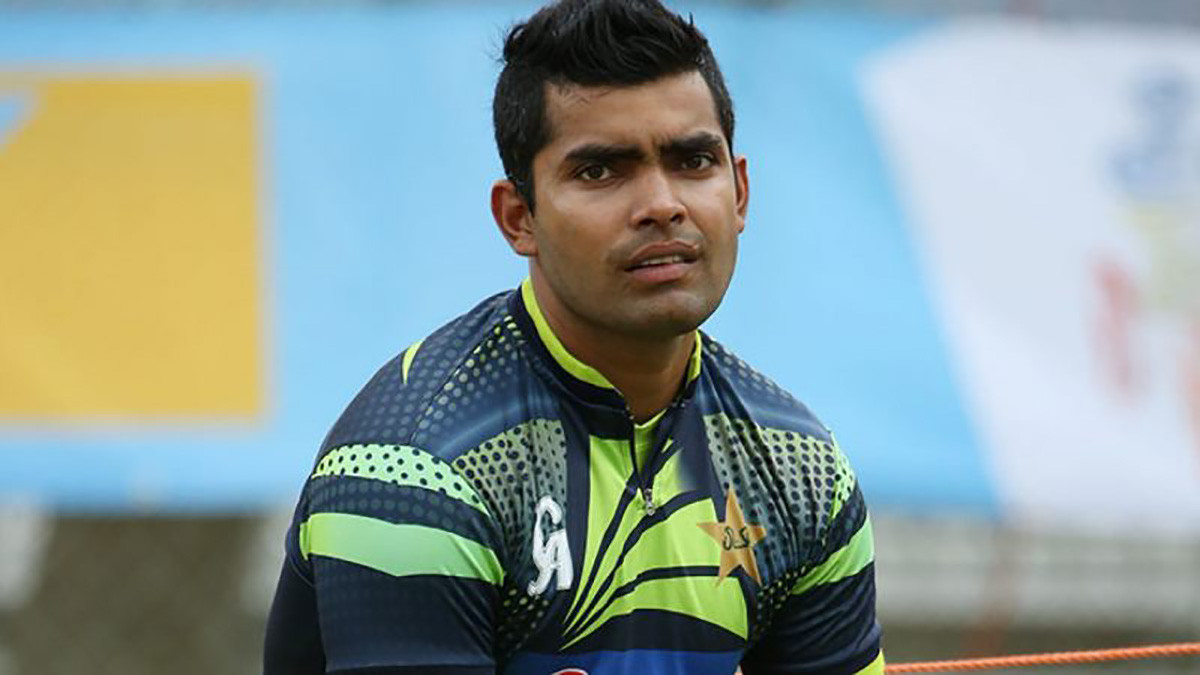 Umar Akmal complained to the police that fans disturbed him at his home