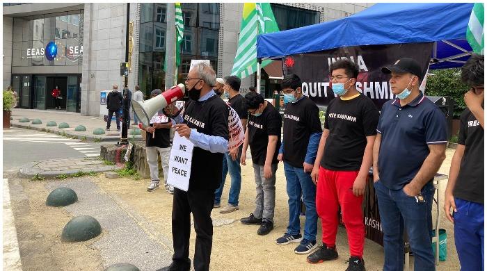 Kashmiris stage protest in front of EU foreign ministry and parliament