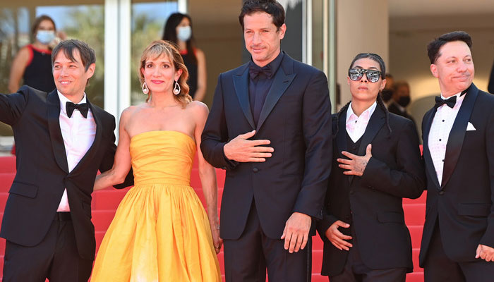Simon Rex-starrer Red Rocket competes for top award at Cannes Film Festival