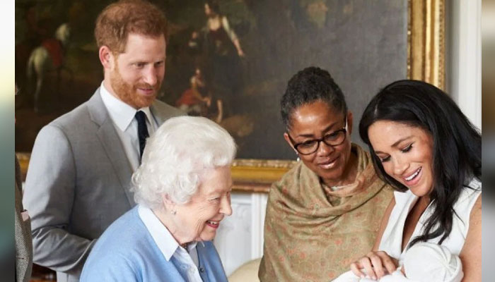 Il principe Harry e Meghan Markle vogliono battezzare la figlia Lillipet davanti alla regina