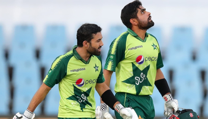 Pakistan national team captain Babar Azam (right) and Pakistans ace batsman Mohammad Rizwan. — Twitter/Babar Azam/File