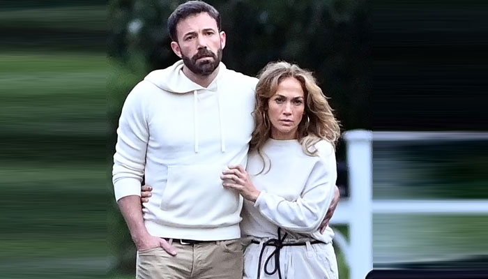 Jennifer Lopez and Ben Affleck share loved-up snap to set social media ablaze