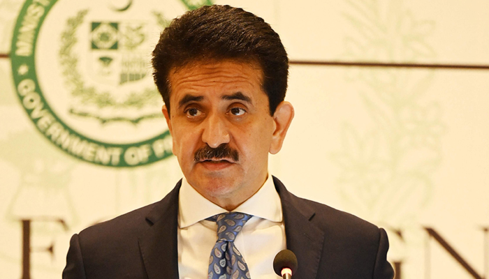 Zahid Hafeez Chaudhri, spokesman of Pakistan´s Foreign Ministry addresses a media briefing in Islamabad on July 15, 2021. — AFP/File