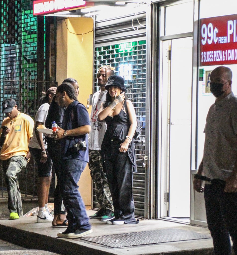 Rihanna enjoys $1 pizza slice during 4am outing with cousins