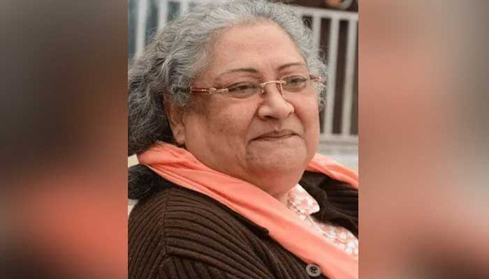 Veteran actress Durdana Butt hospitalized