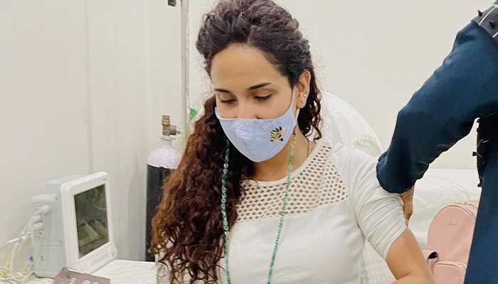 Anoushay Abbasi finally gets Covid-19 vaccine