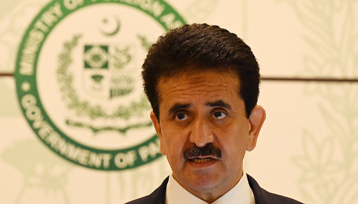 Hafeez Chaudhri, spokesman of Pakistan´s Foreign Ministry addresses a media briefing in Islamabad on July 15, 2021. — AFP/File