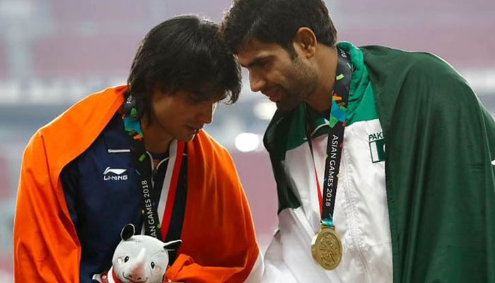 Pakistani javelin thrower Arshad Nadeems picture shaking hands with Indian javelin thrower Neeraj Chopra at the 2018 Asian Games had gone viral. Reuters/file