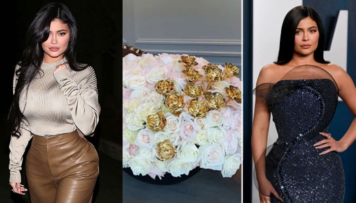 Kylie Jenner ha 24 anni, riceve rose vere immerse nell’oro a 24 carati per il suo compleanno