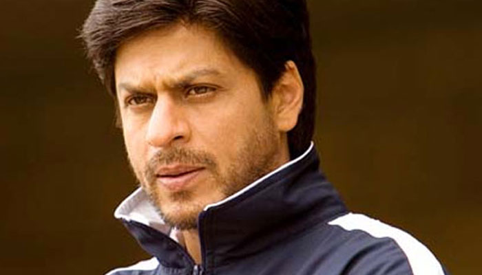 Shah Rukh Khan thanks team for making him Gunda on Chak De! India anniversary