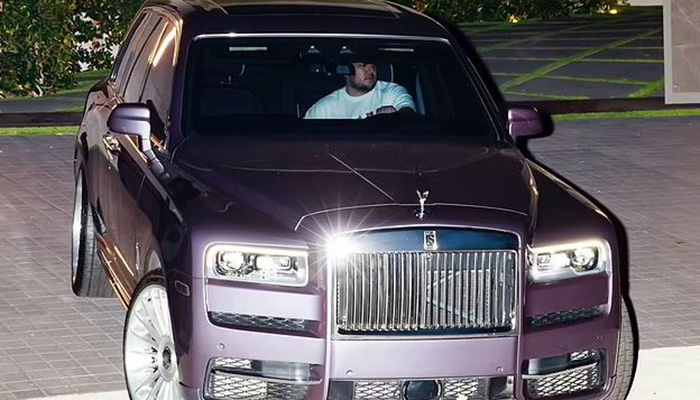 Rob Kardashian makes rare appearance as he shows up for Kylie Jeners birthday
