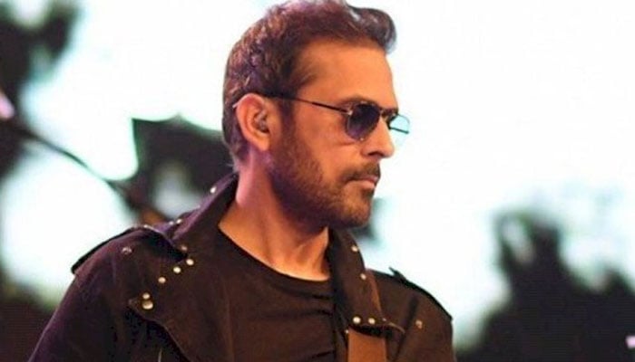 Video: Bilal Maqsood gets roasted over ‘illegal’ Carrom move