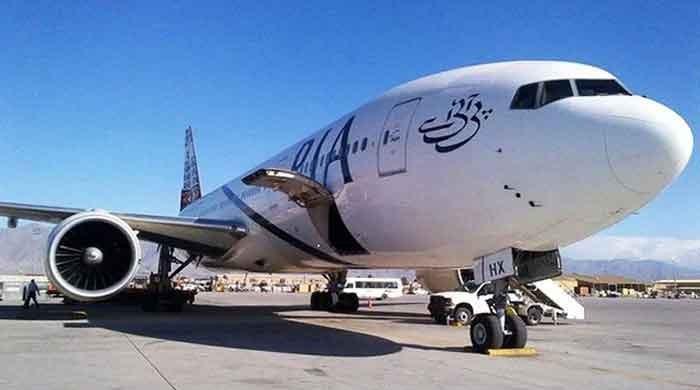 Chaos at Kabul airport: PIA suspends flight operations over security concerns