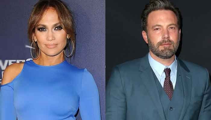 Jennifer Lopez buys jewellery for Ben Afflecks two daughters