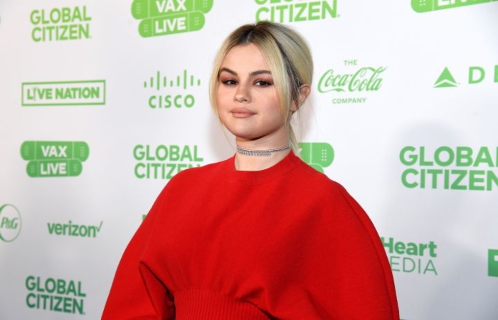 Selena Gomez said she gave her passwords to her assistant in 2017