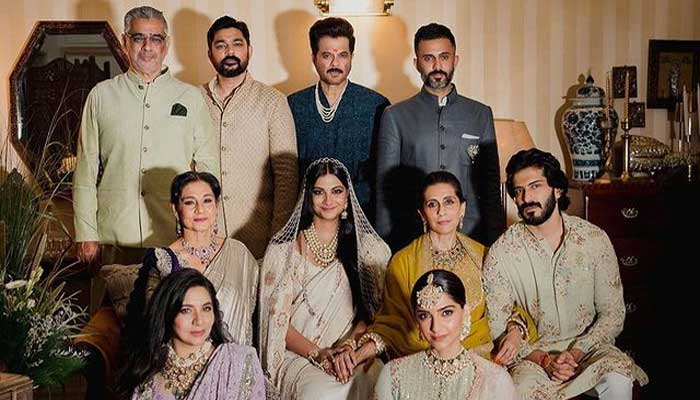 Sunita Kapoor sends love to her ‘princess’ Rhea, Karan Boolani